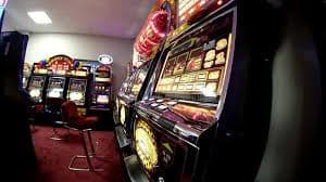antarmuka permainan Colok Naga di miliar slot